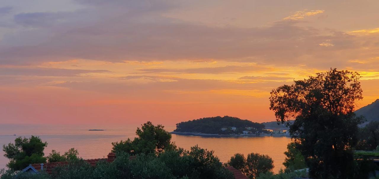 Apartman Ena By The Sea Prizba Luaran gambar