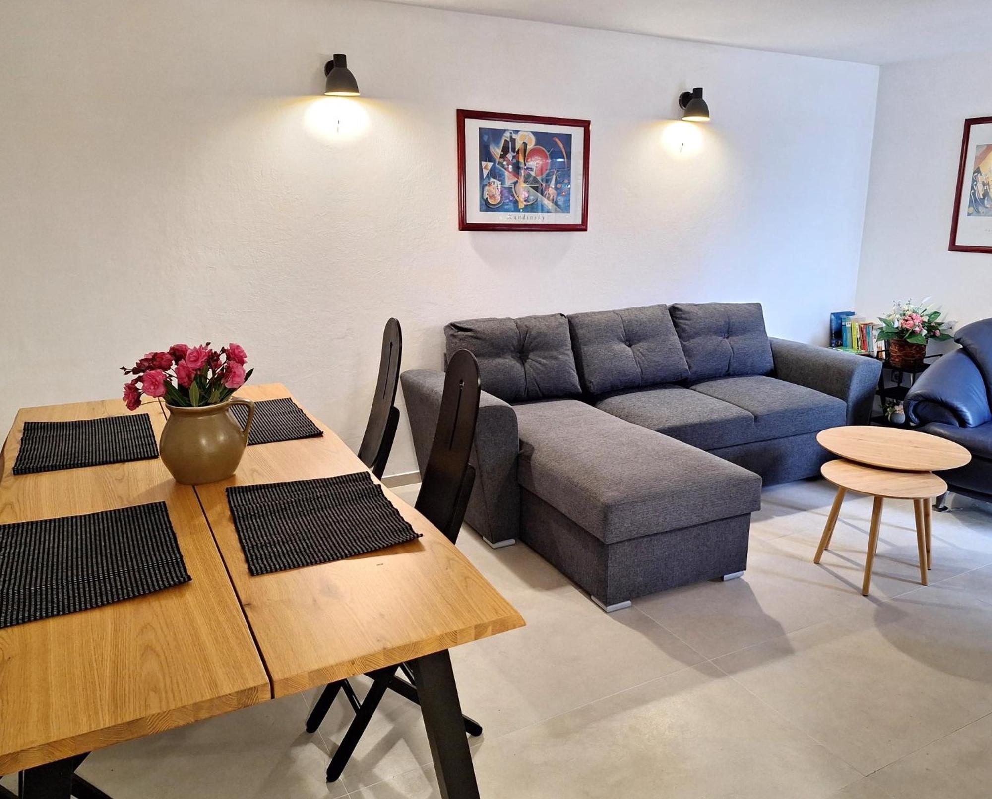 Apartman Ena By The Sea Prizba Luaran gambar